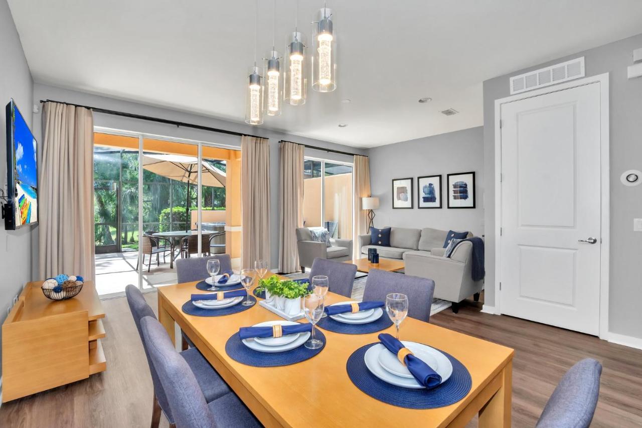 Upscale 2Br Lakefront Townhome - Private Hot Tub! Orlando Exteriér fotografie